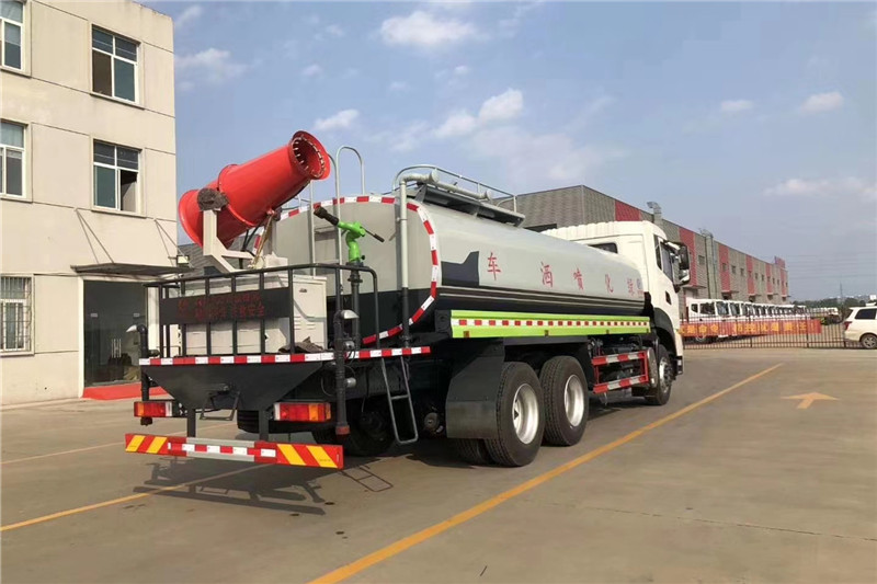東風(fēng)天龍后八輪20噸噴霧車，國(guó)六綠化噴灑車