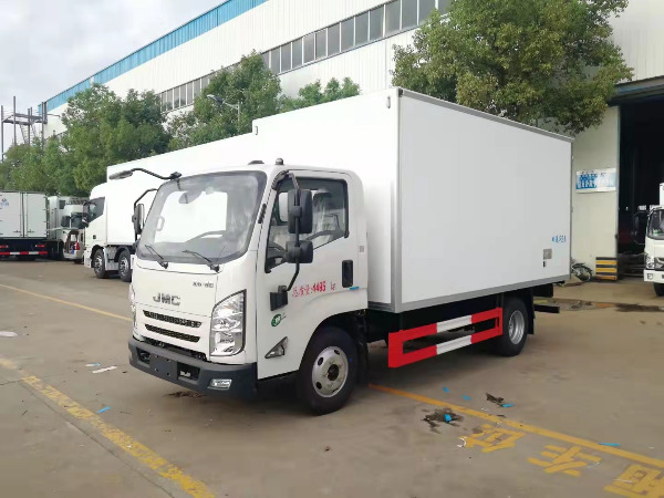 江鈴凱運國六4.2米冷藏車