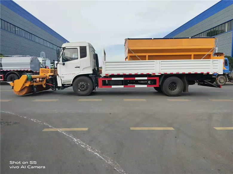 自帶動力掃雪滾（2米3米3.5米）