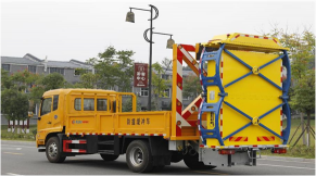 江鈴雙排座藍(lán)牌70K防撞緩沖車(chē)