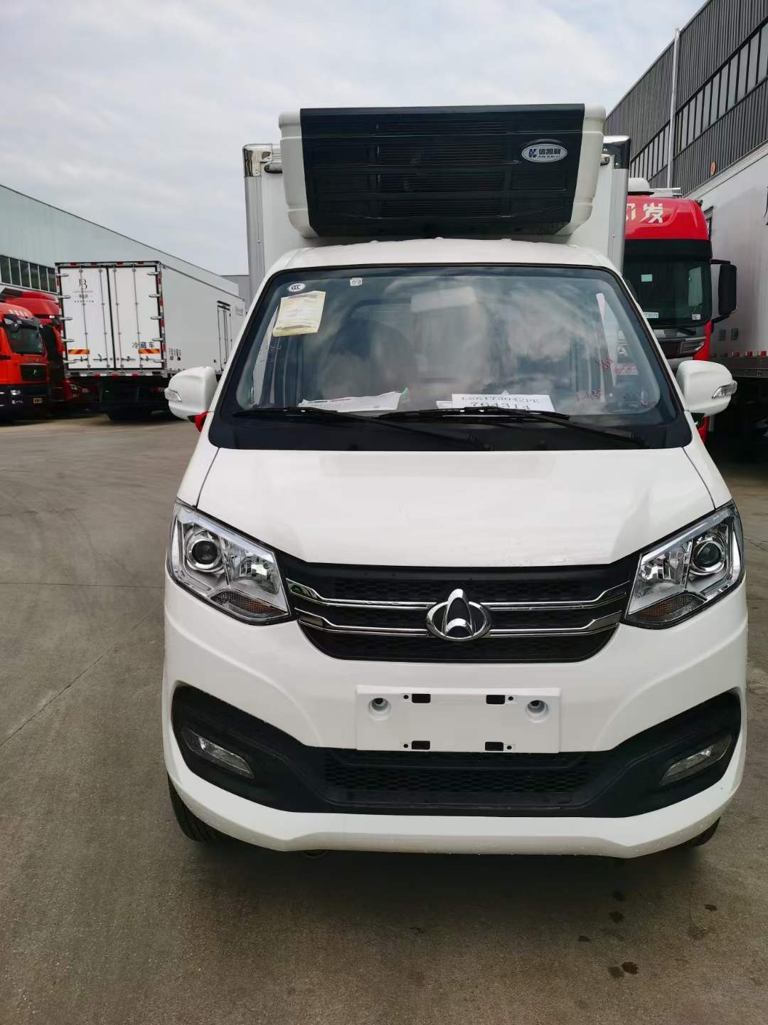 長(zhǎng)安跨越王X1冷藏車