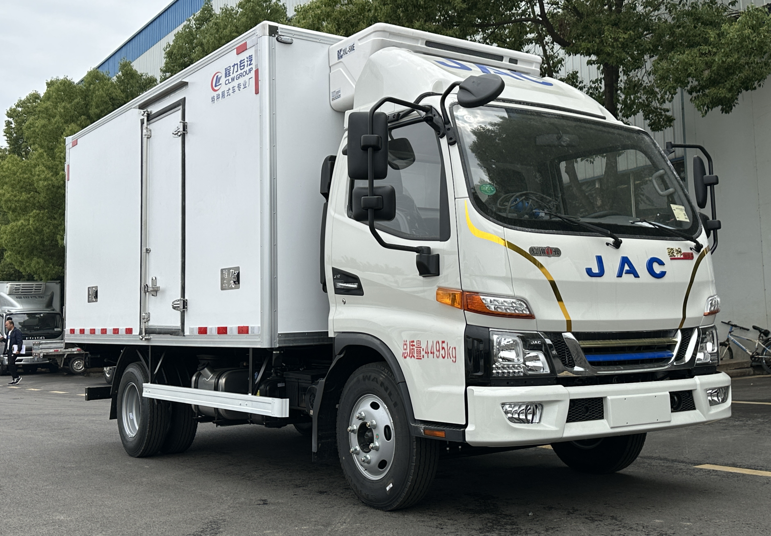 江淮駿鈴 · 聚寶盆 混動(dòng)1號(hào)冷藏車